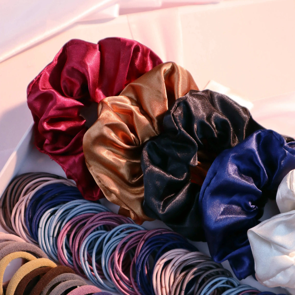 1085PCS Dark Hair Accessories Set - Seamless Ponytail Holders & Scrunchies