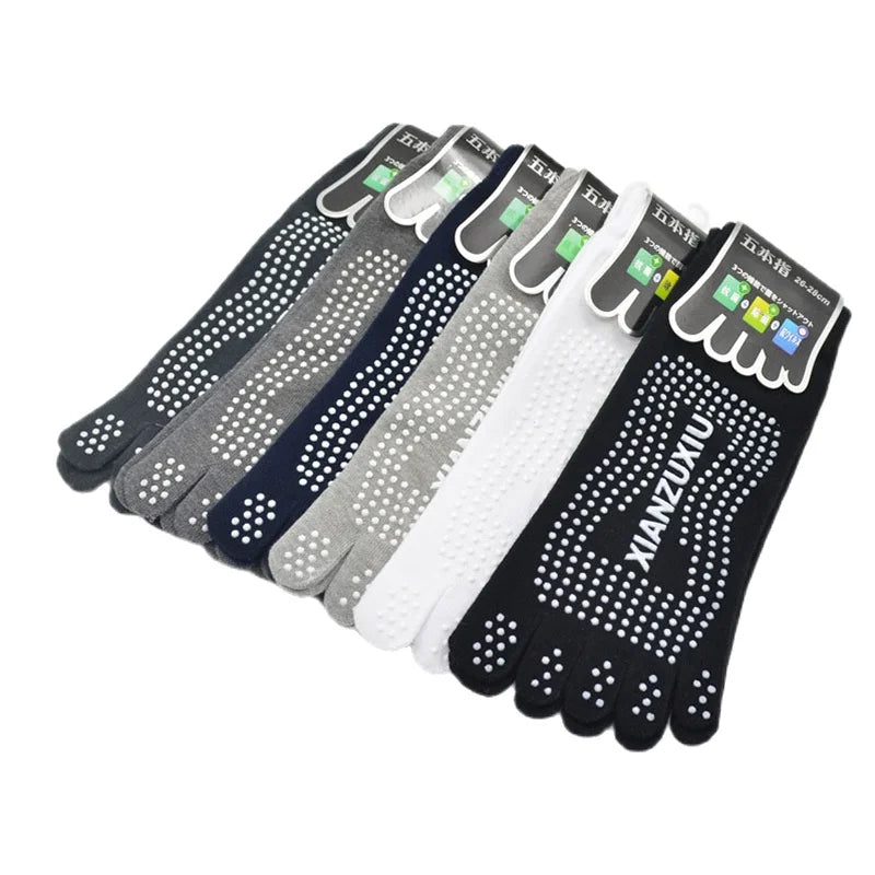 Men's Cotton Breathable Non-Slip Pilates Yoga Socks - 5 Toe Design